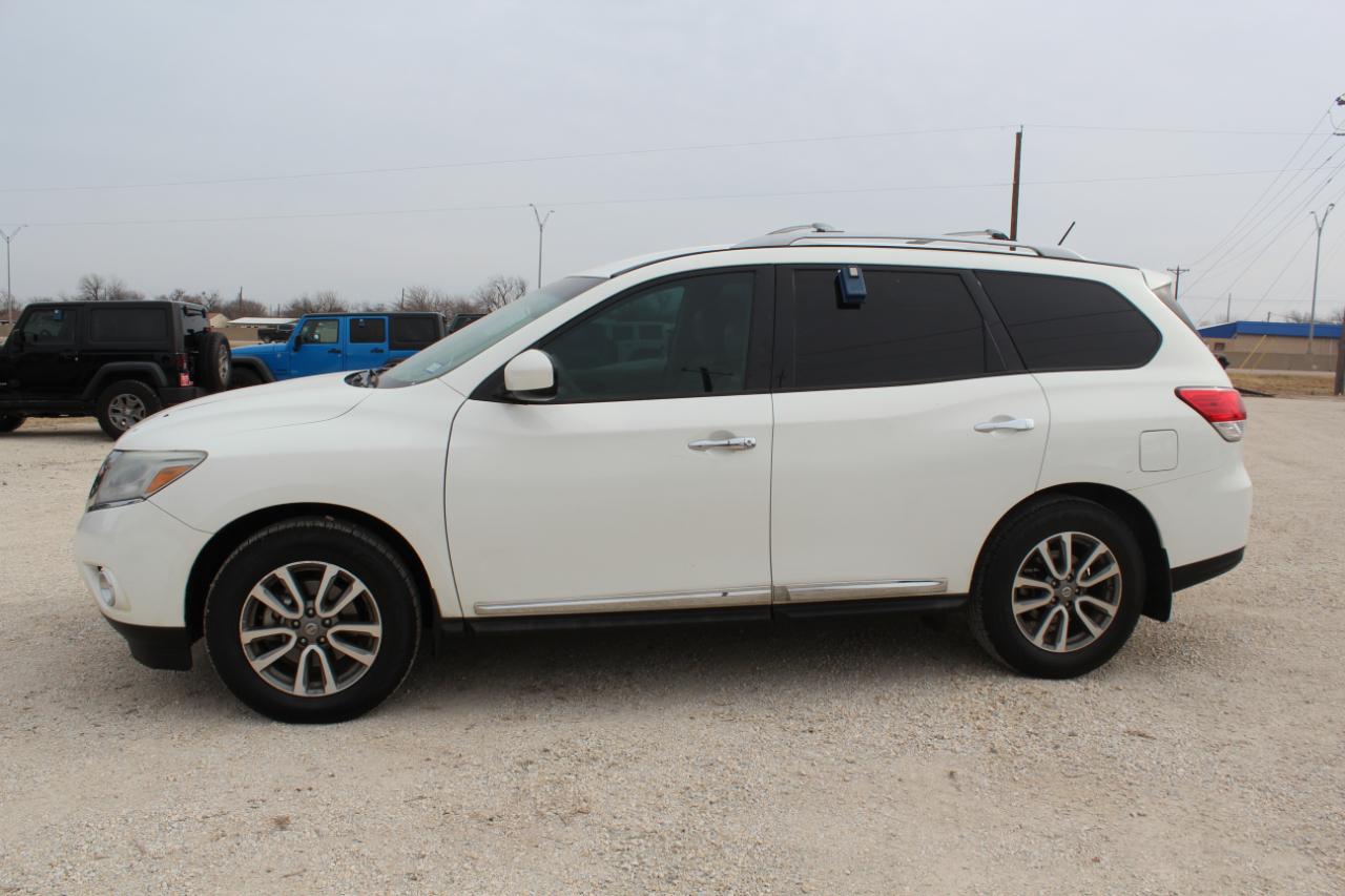 Nissan Pathfinder 2WD 4dr SL 2014