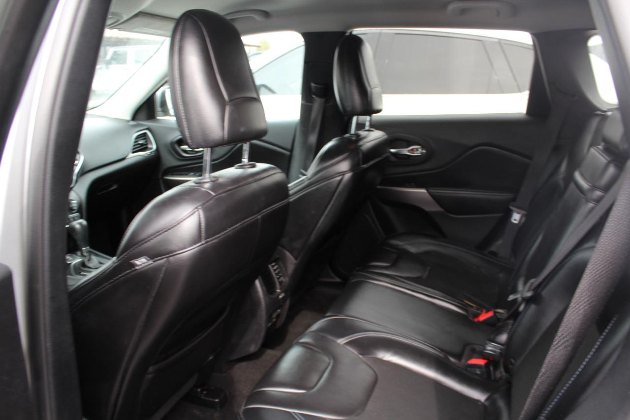 Jeep Cherokee Latitude Plus FWD 2019