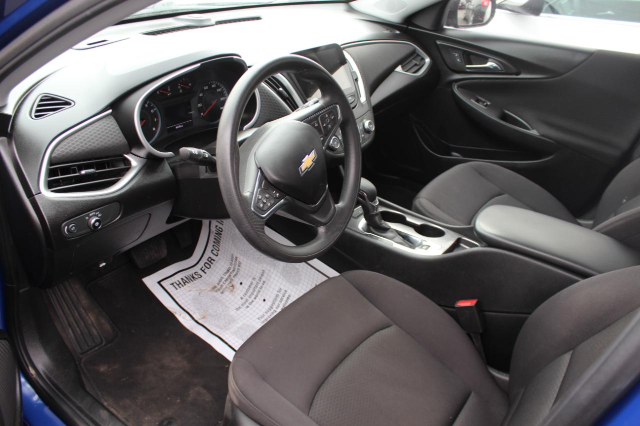 Chevrolet Malibu 4dr Sdn LS w/1FL 2023