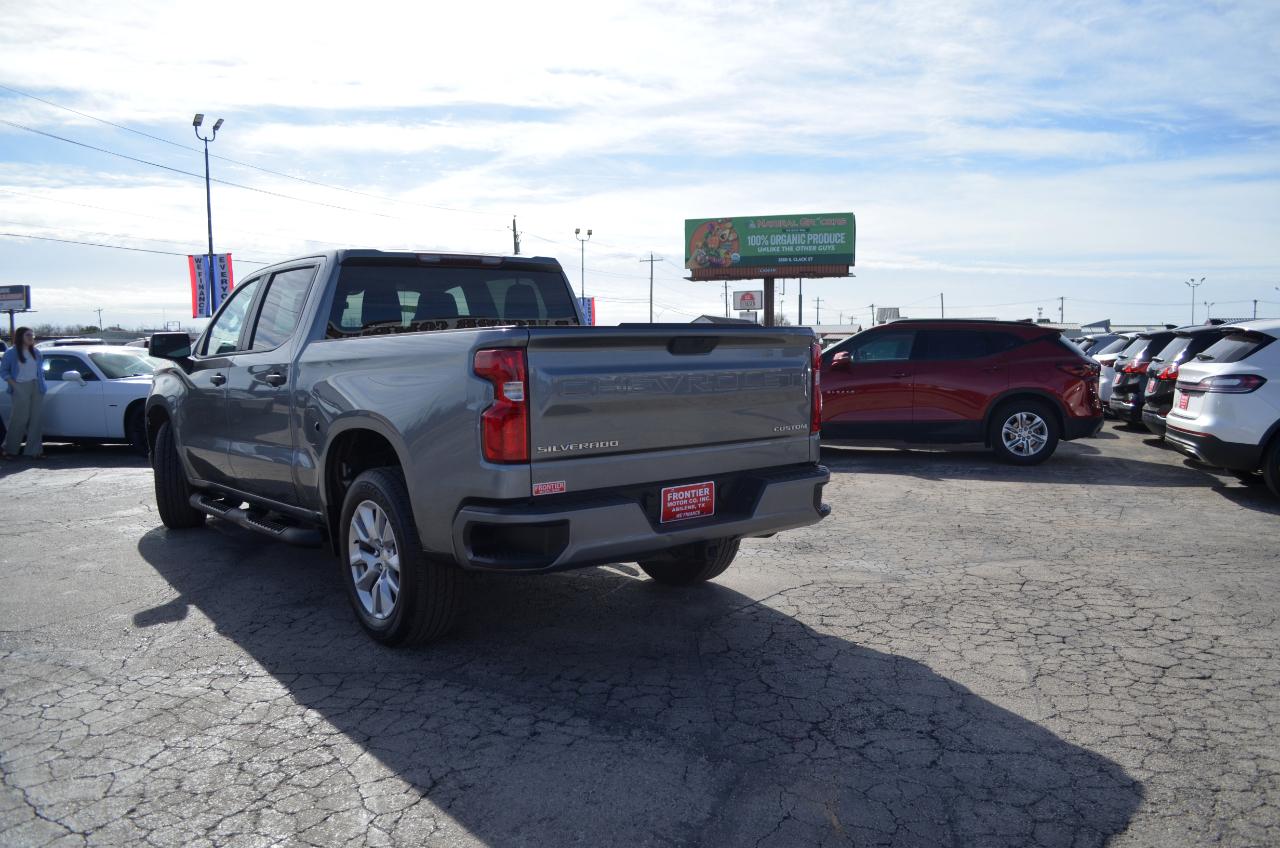 Chevrolet Silverado 1500 2WD Crew Cab 147" Custom 2021