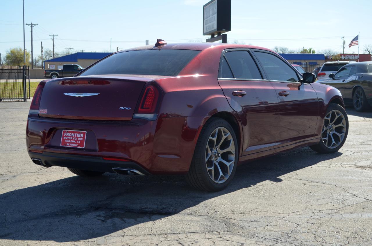 Chrysler 300 Touring RWD 2018