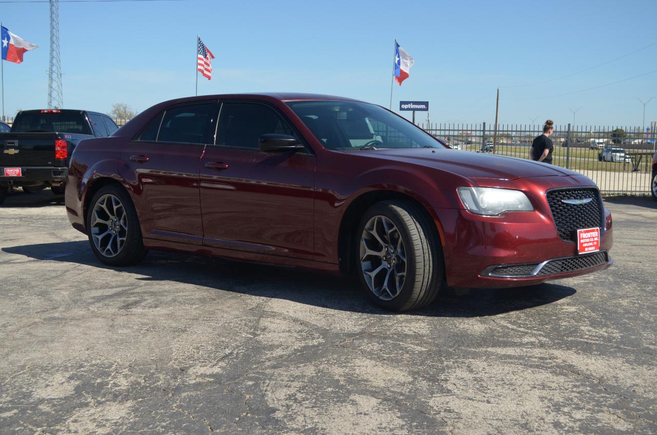 Chrysler 300 Touring RWD 2018