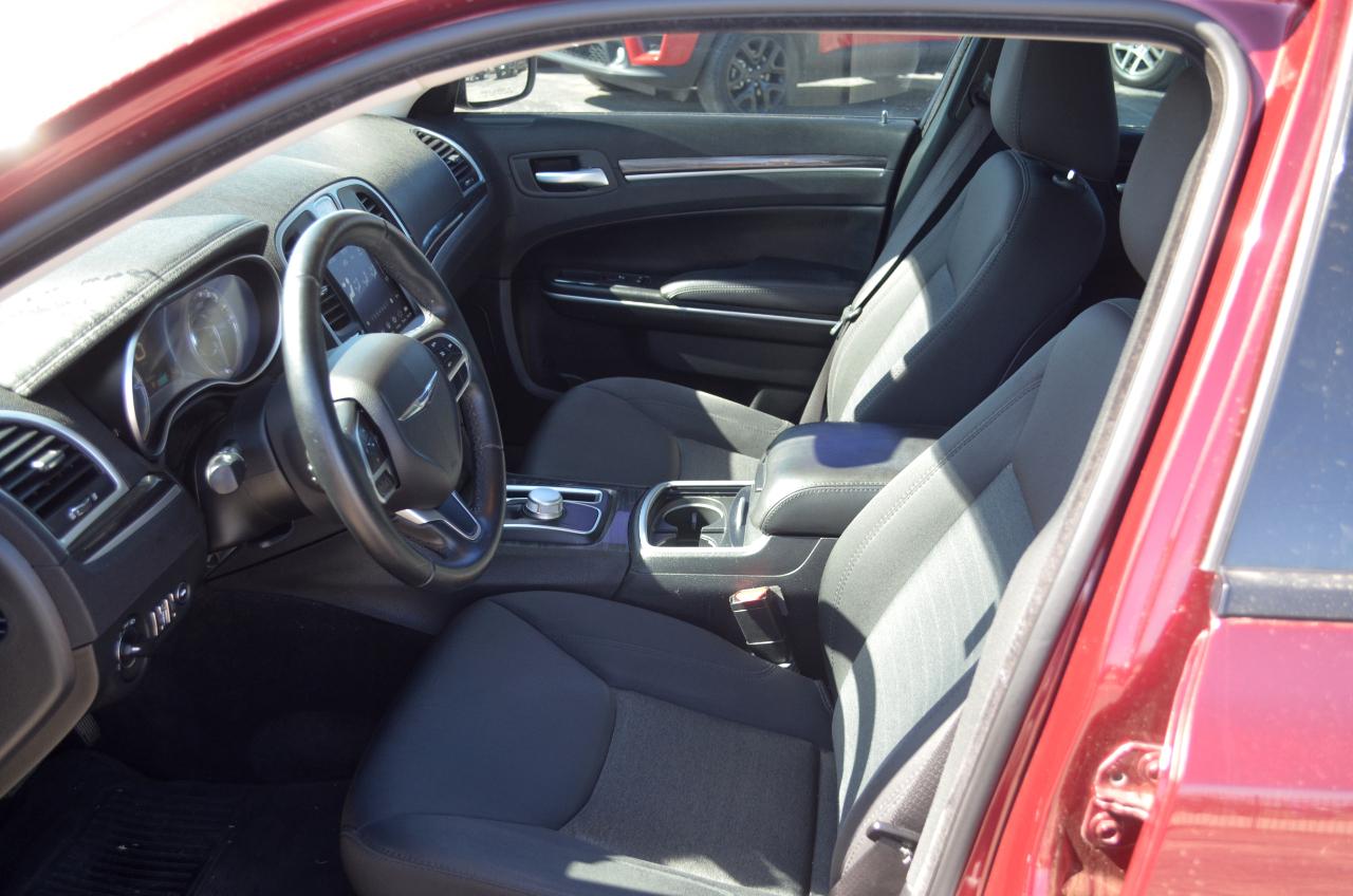 Chrysler 300 Touring RWD 2018