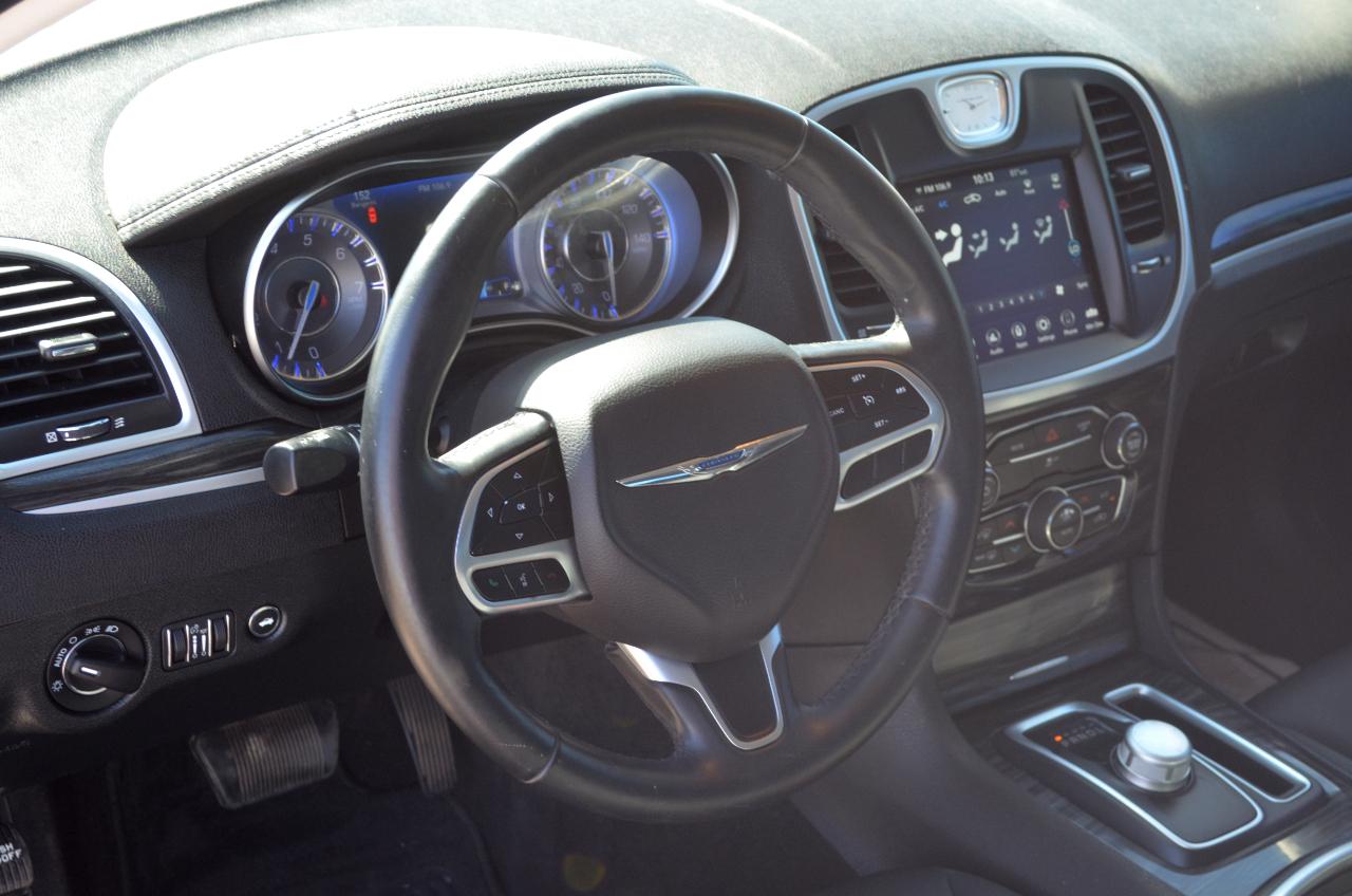 Chrysler 300 Touring RWD 2018