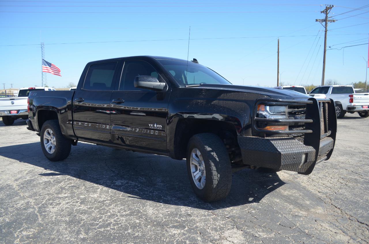 Chevrolet Silverado 1500 4WD Crew Cab 143.5" LT w/2LT 2018