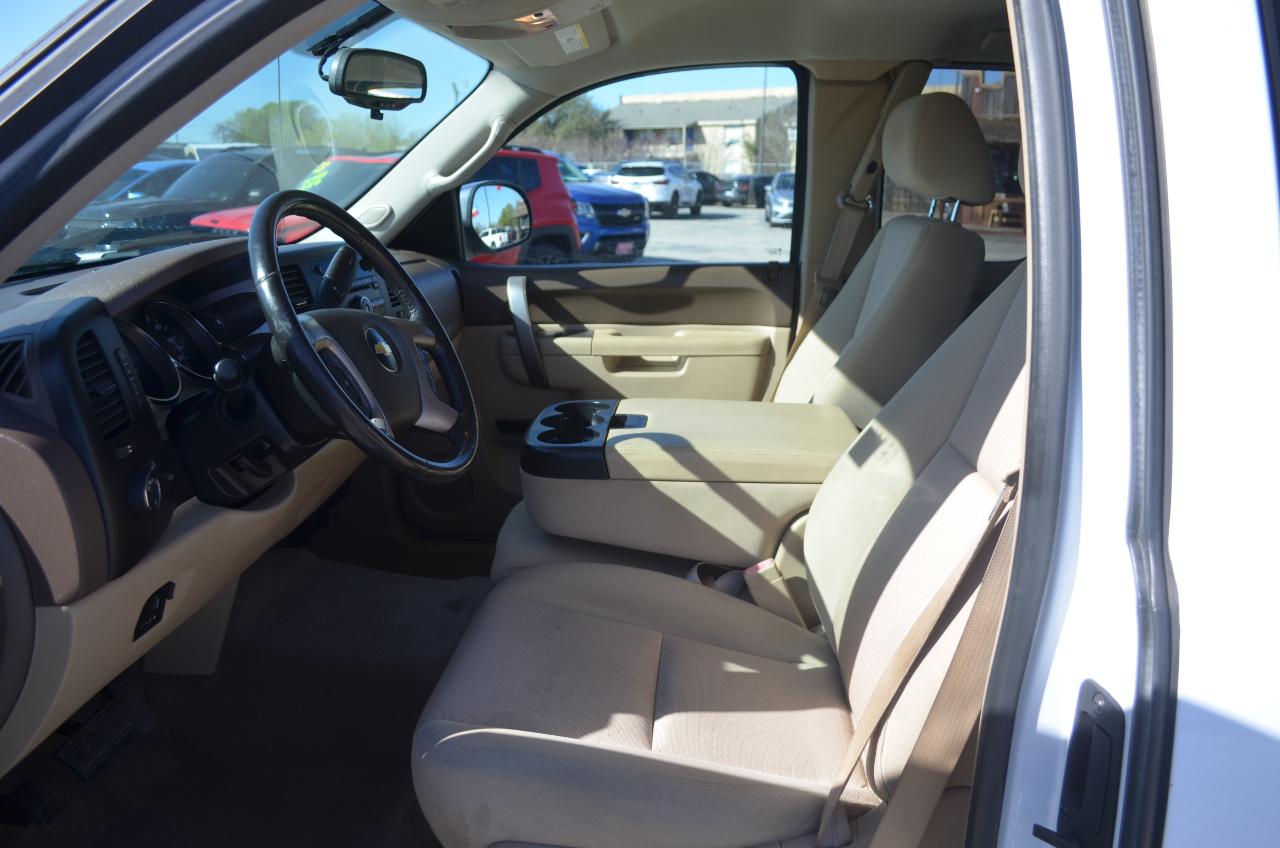 Chevrolet Silverado 1500 2WD Ext Cab 143.5" LT 2013