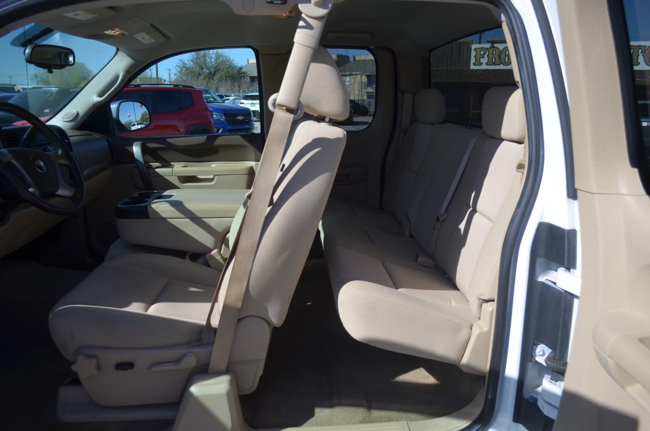 Chevrolet Silverado 1500 2WD Ext Cab 143.5" LT 2013