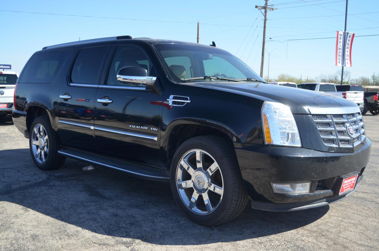 Cadillac Escalade ESV AWD 4dr Luxury 2011