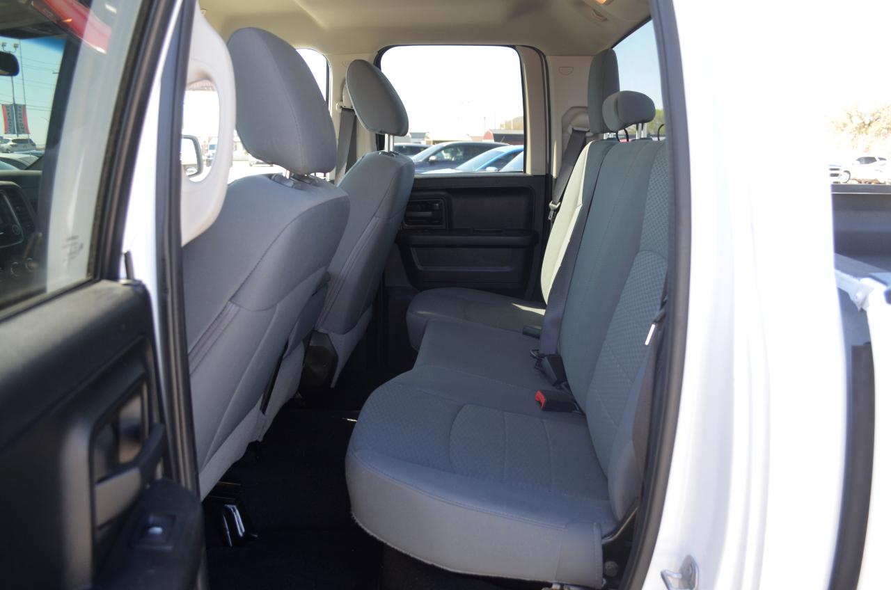 RAM 1500 Classic Tradesman 4x2 Quad Cab 6'4" Box 2019