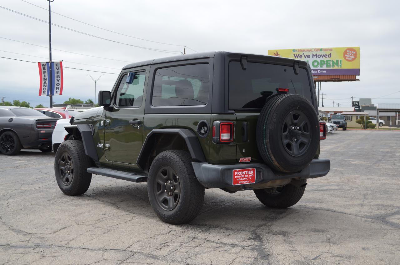 Jeep Wrangler Sport 4x4 2021