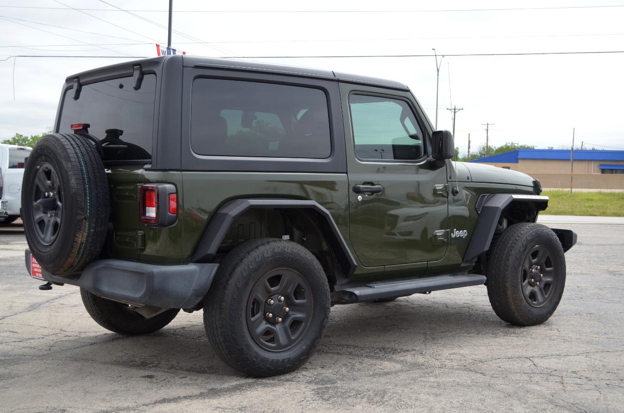 Jeep Wrangler Sport 4x4 2021