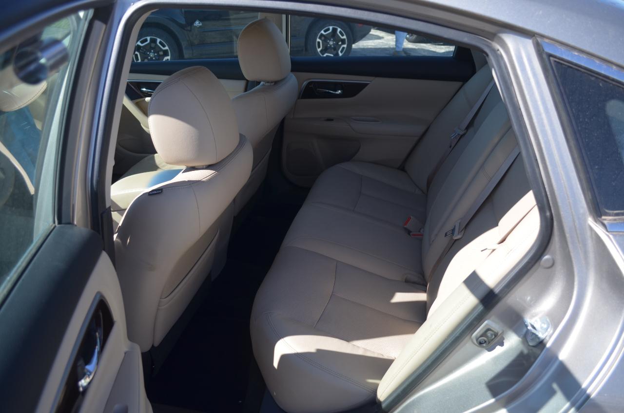 Nissan Altima 4dr Sdn I4 2.5 SL 2015