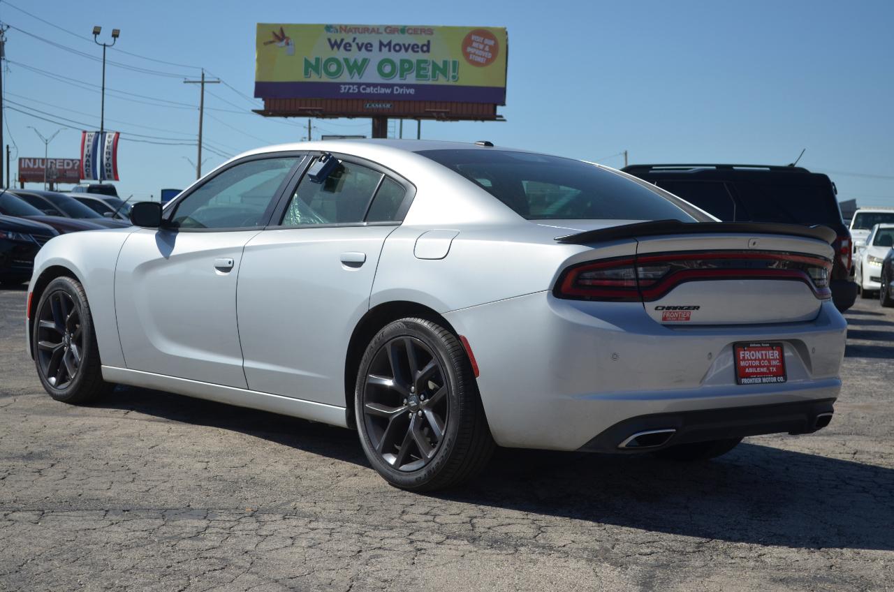Dodge Charger SXT RWD 2020