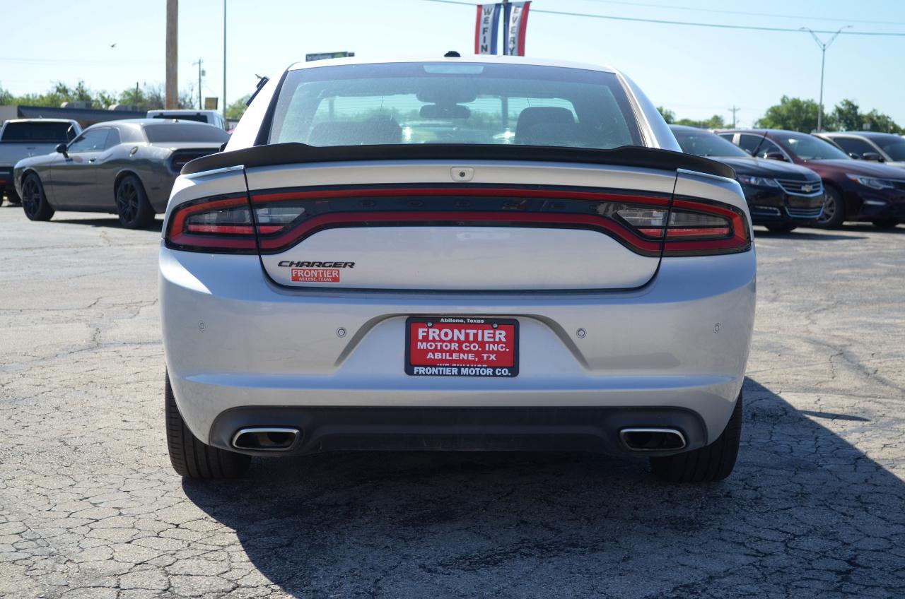 Dodge Charger SXT RWD 2020