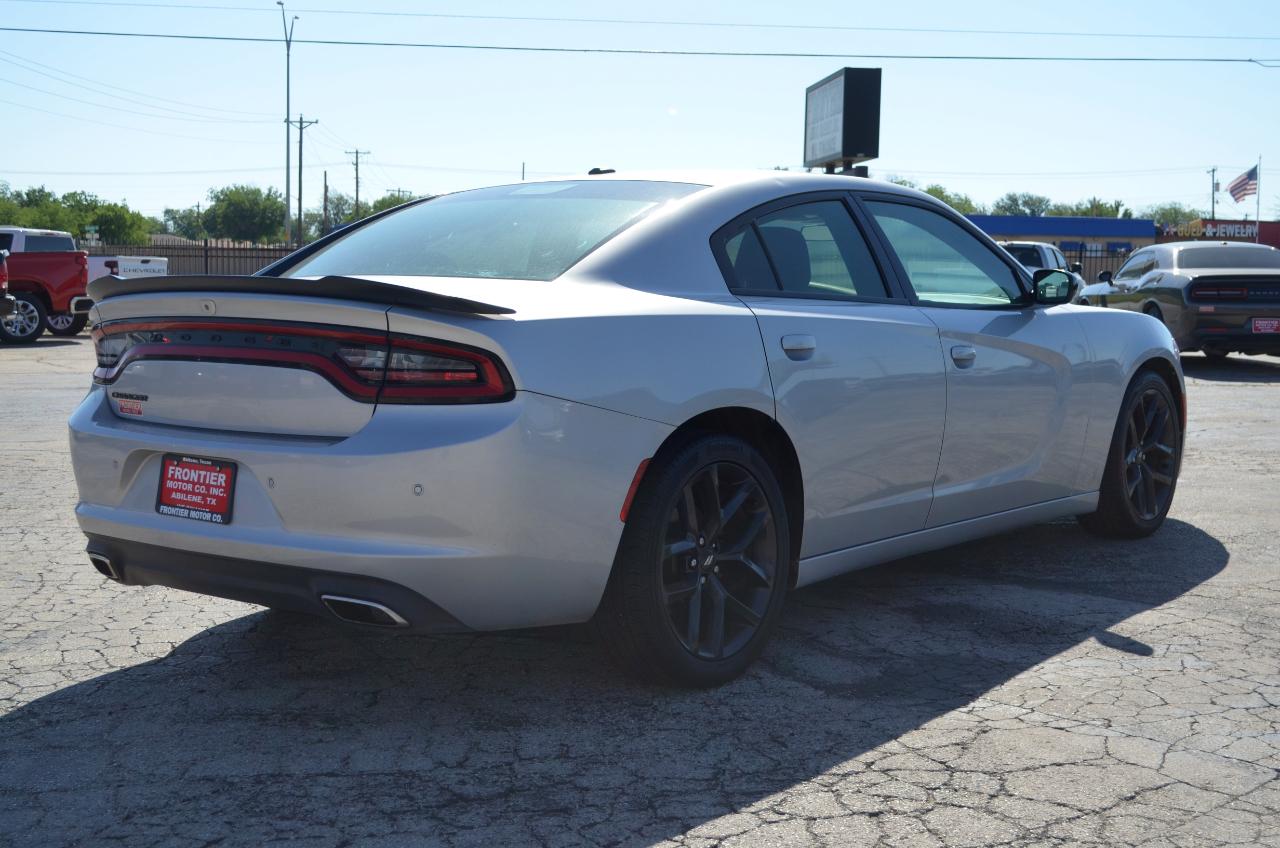 Dodge Charger SXT RWD 2020