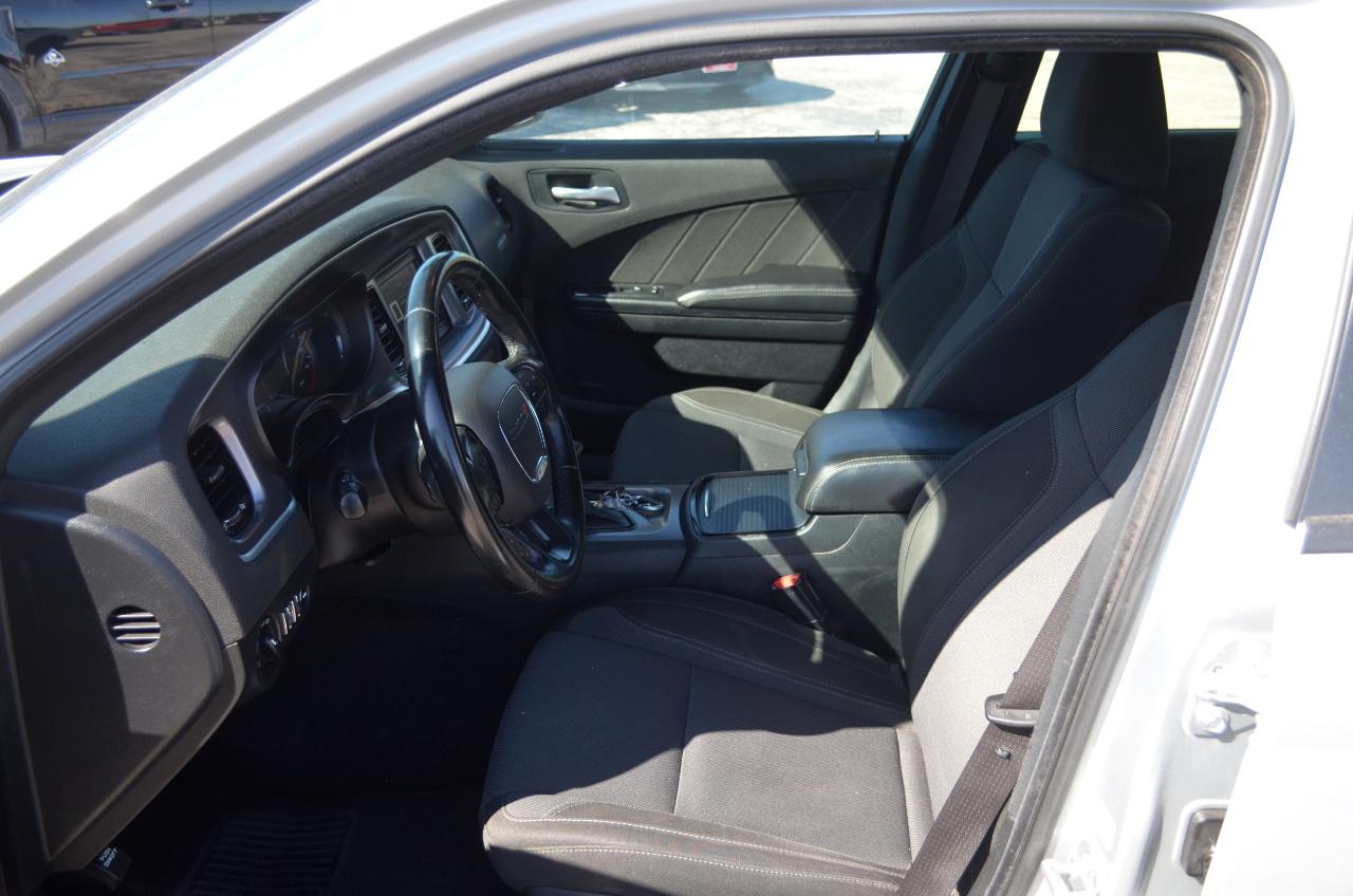 Dodge Charger SXT RWD 2020