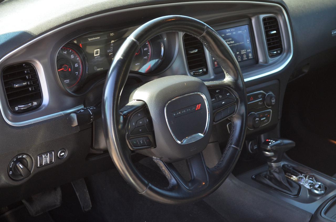 Dodge Charger SXT RWD 2020