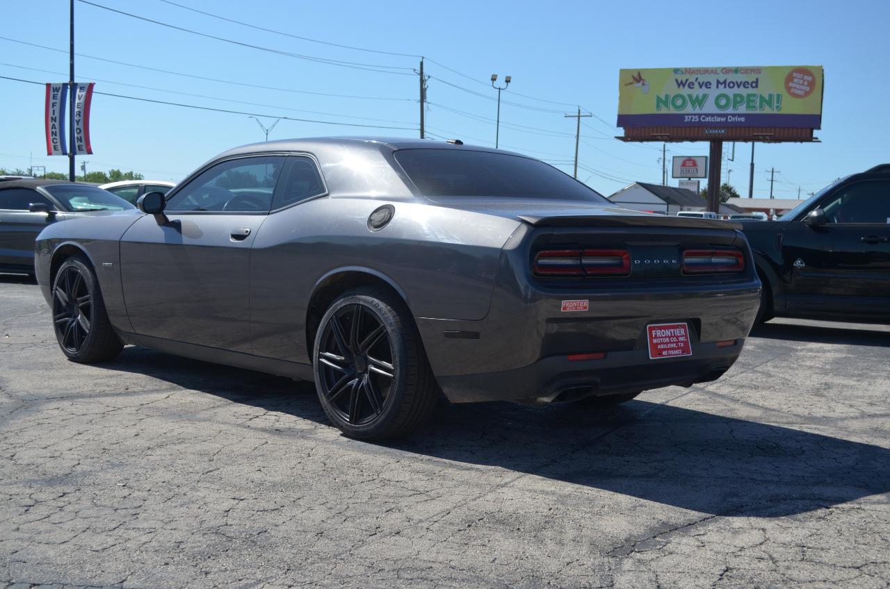 Dodge Challenger R/T Coupe 2017