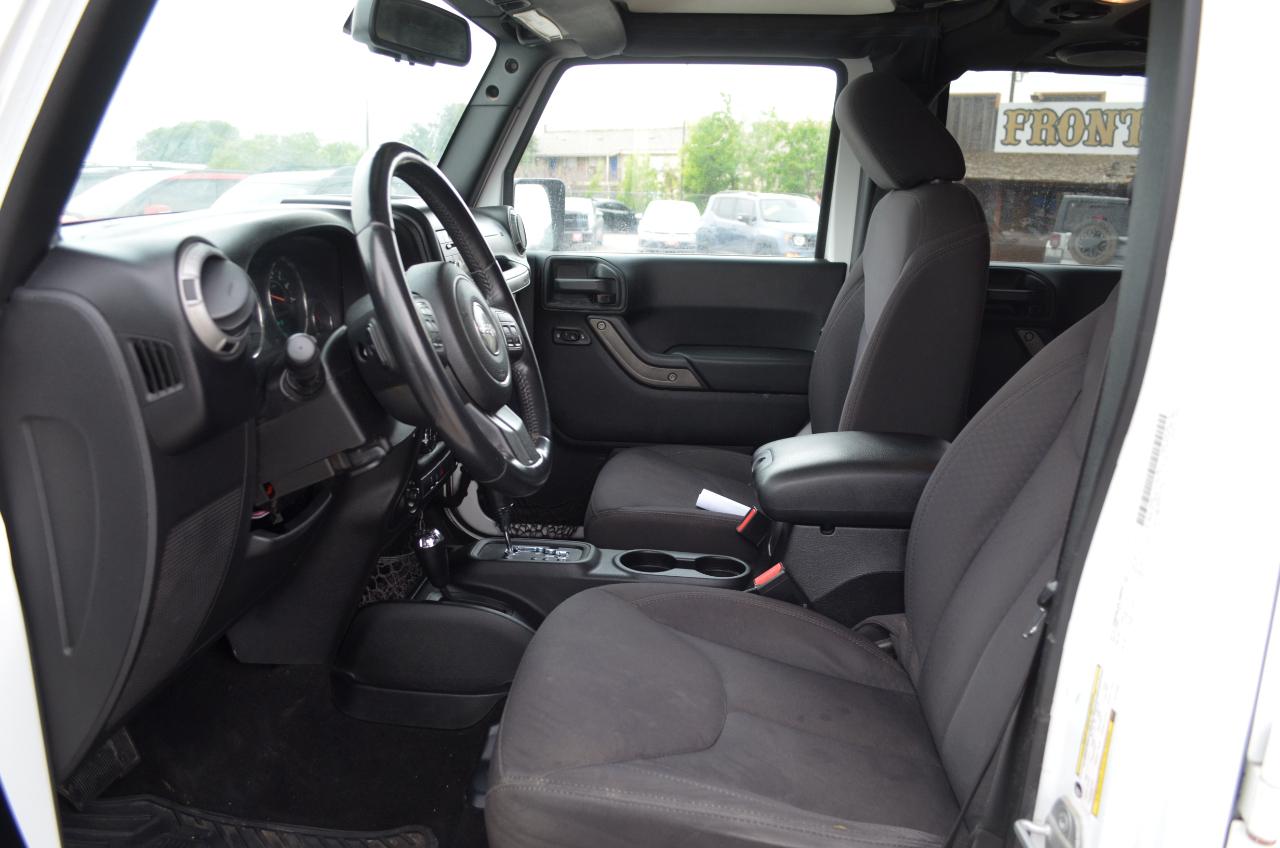 Jeep Wrangler Unlimited 4WD 4dr Sport 2013