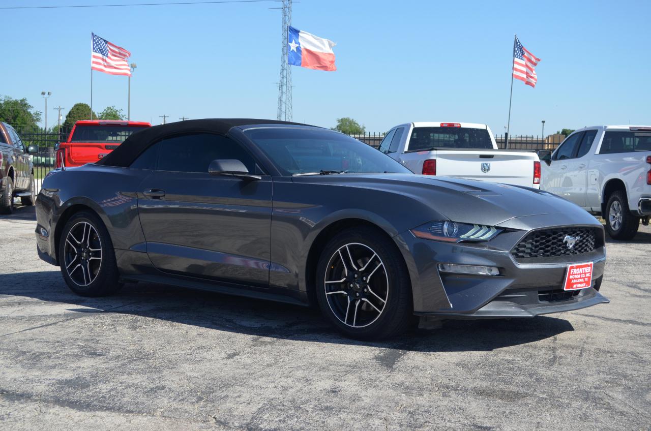 Ford Mustang EcoBoost Convertible 2020