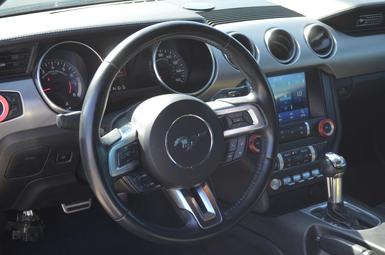 Ford Mustang EcoBoost Convertible 2020