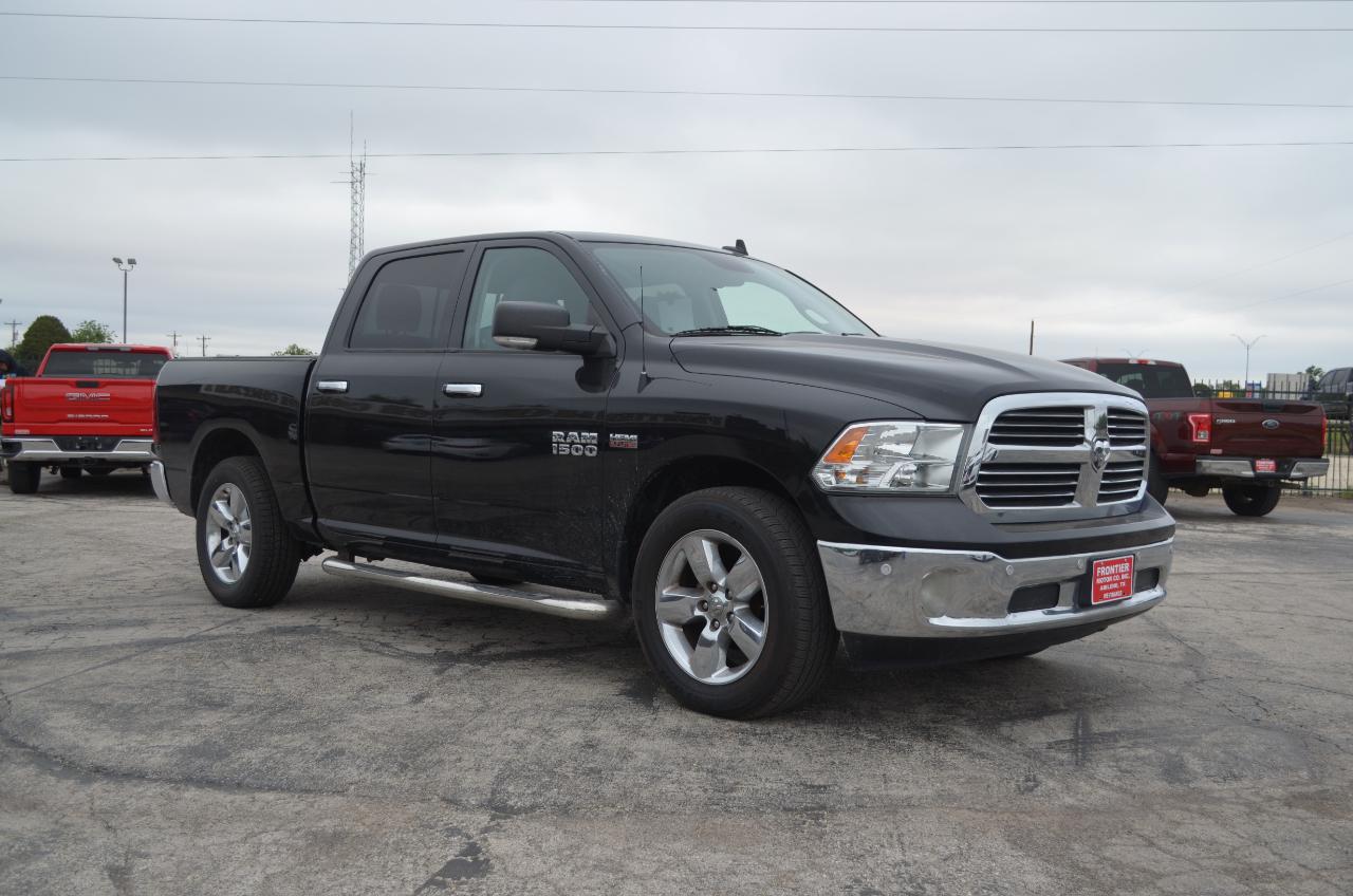 RAM 1500 Big Horn 4x2 Crew Cab 5'7" Box 2017