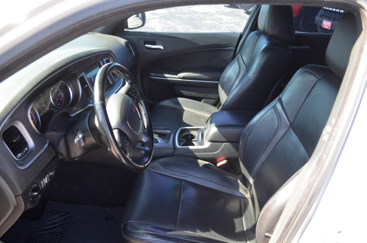 Dodge Charger SXT RWD 2020