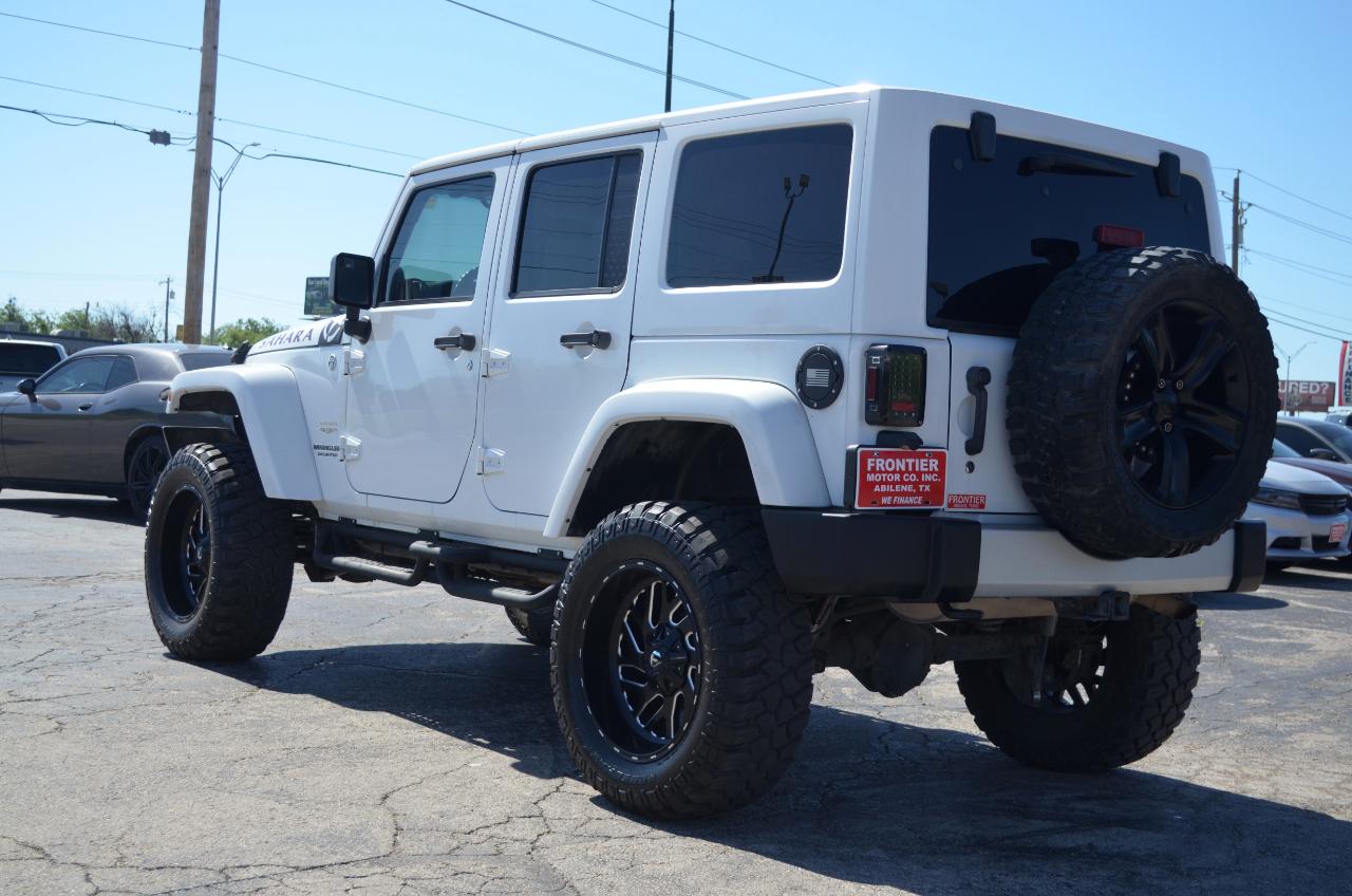 Jeep Wrangler Unlimited 4WD 4dr Sahara 2014