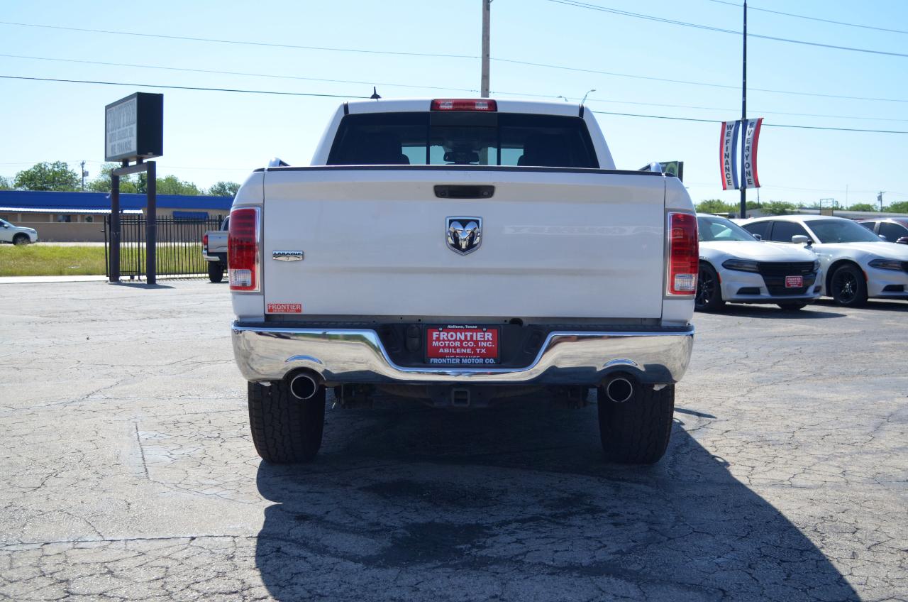 RAM 1500 Laramie 4x2 Crew Cab 5'7" Box 2017