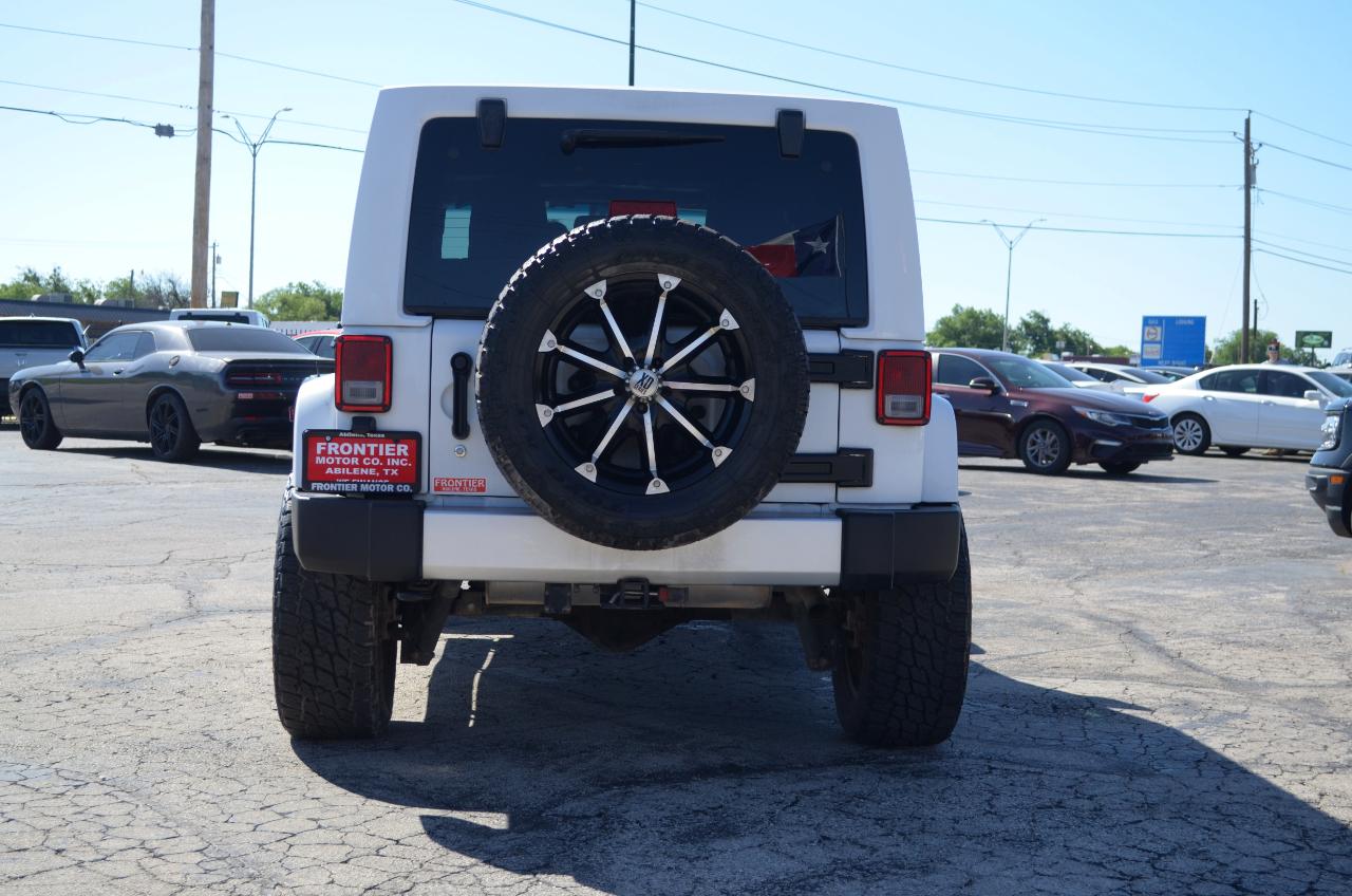 Jeep Wrangler Unlimited 4WD 4dr Sahara 2015