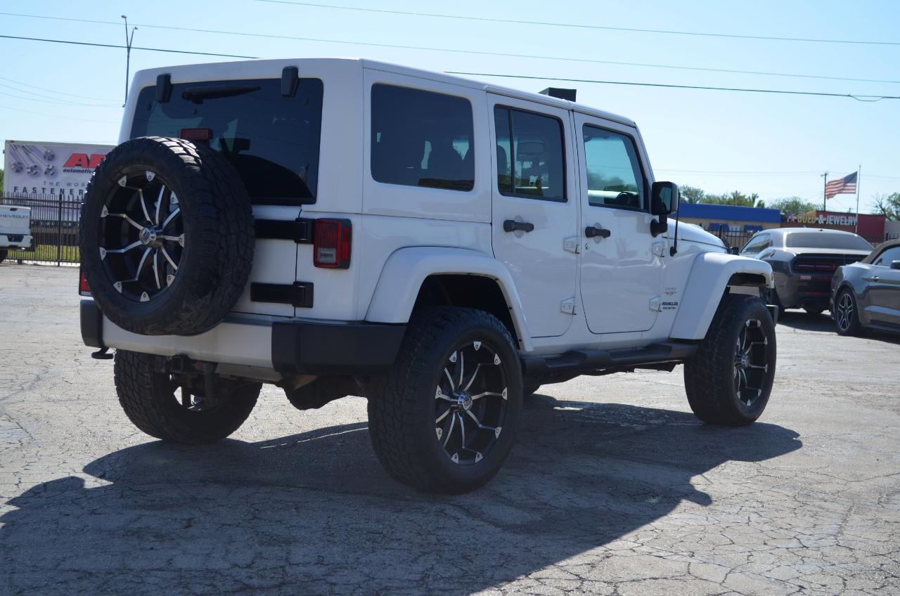 Jeep Wrangler Unlimited 4WD 4dr Sahara 2015