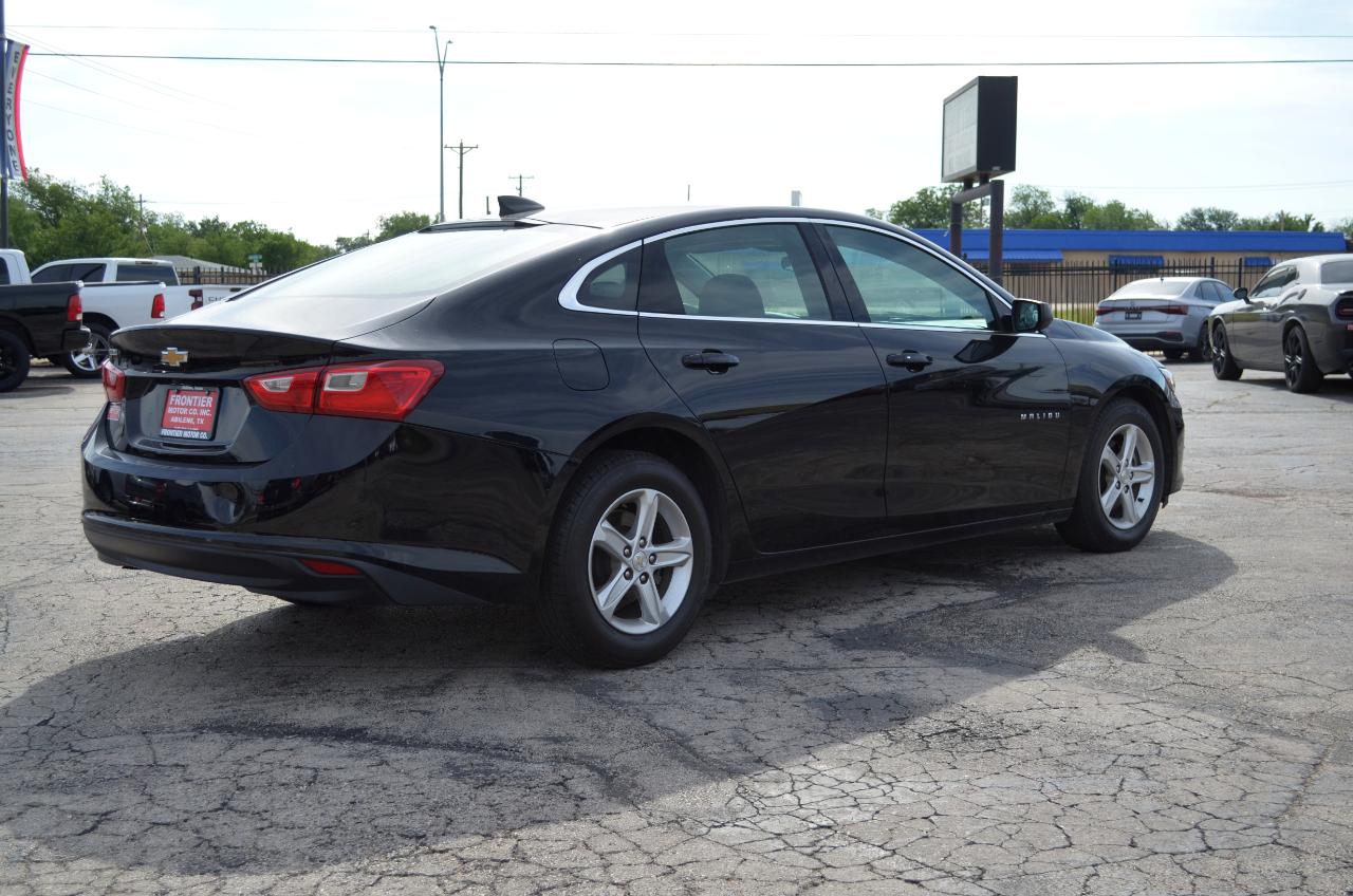 Chevrolet Malibu 4dr Sdn LS w/1FL 2020