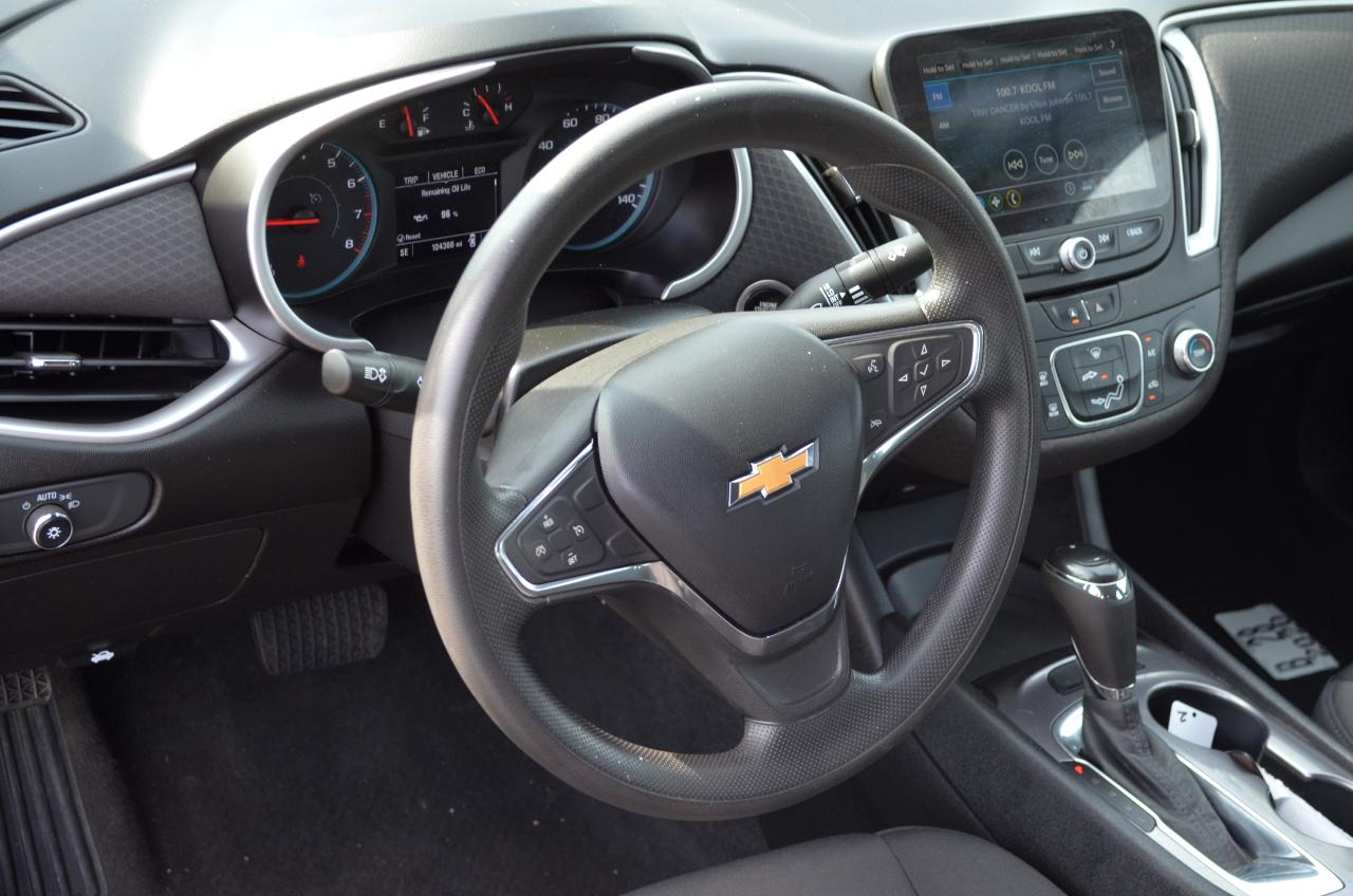 Chevrolet Malibu 4dr Sdn LS w/1FL 2020