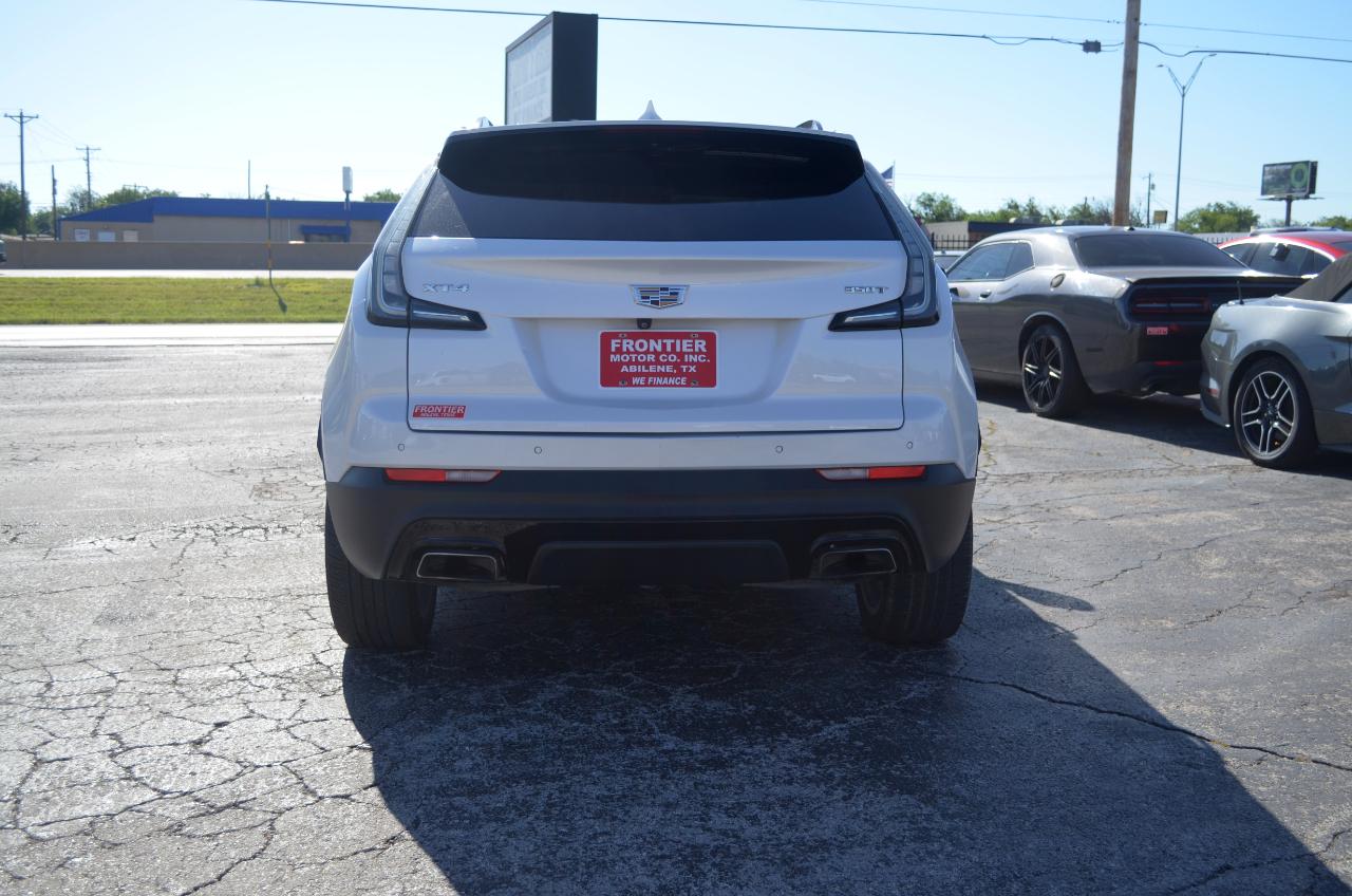 Cadillac XT4 FWD 4dr Sport 2020
