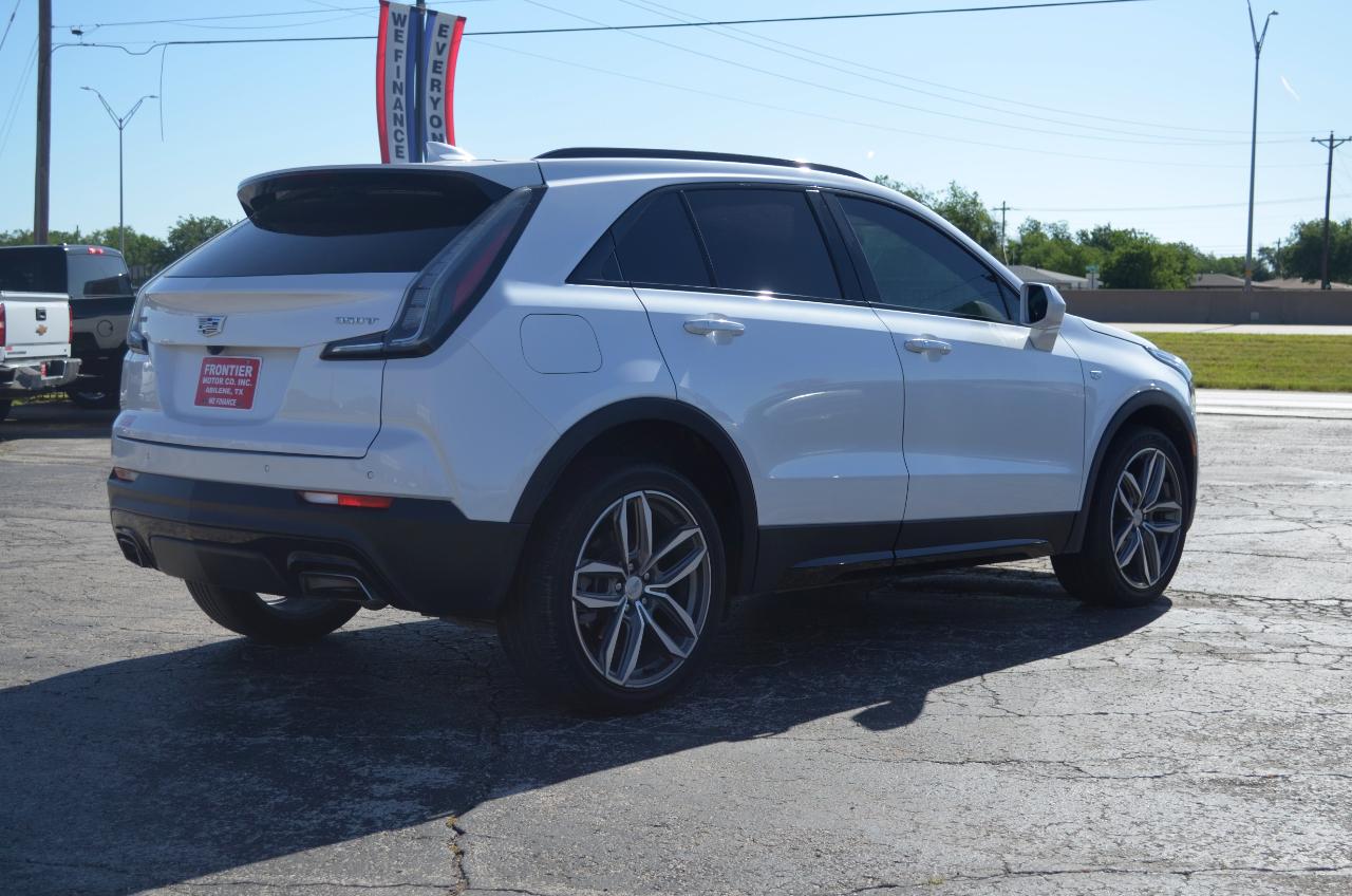 Cadillac XT4 FWD 4dr Sport 2020