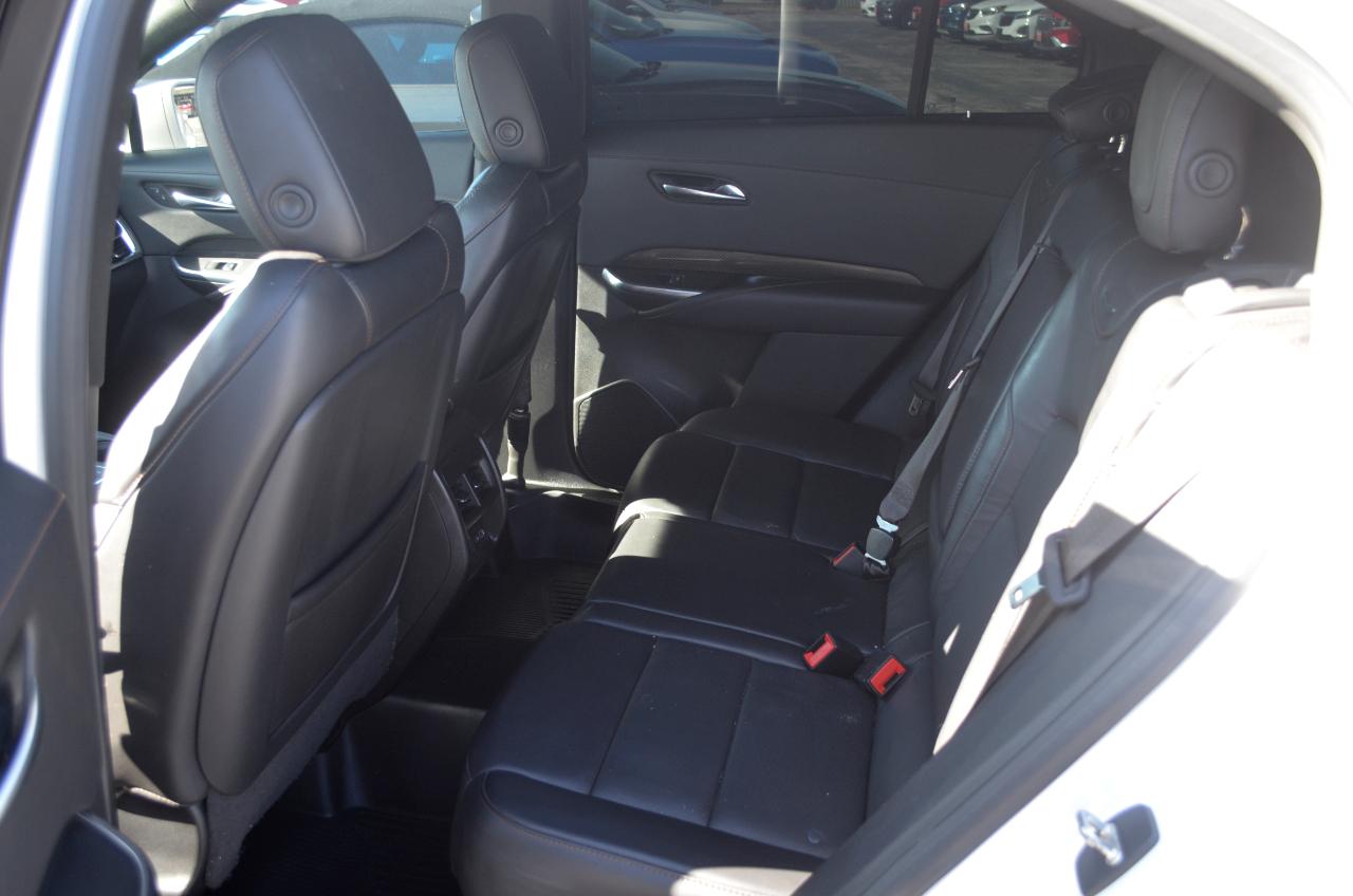 Cadillac XT4 FWD 4dr Sport 2020