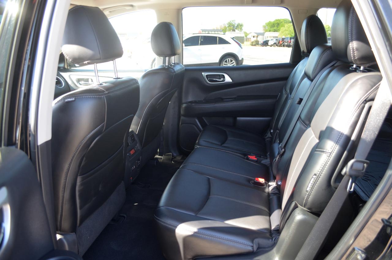 Nissan Pathfinder 4x4 SL 2019