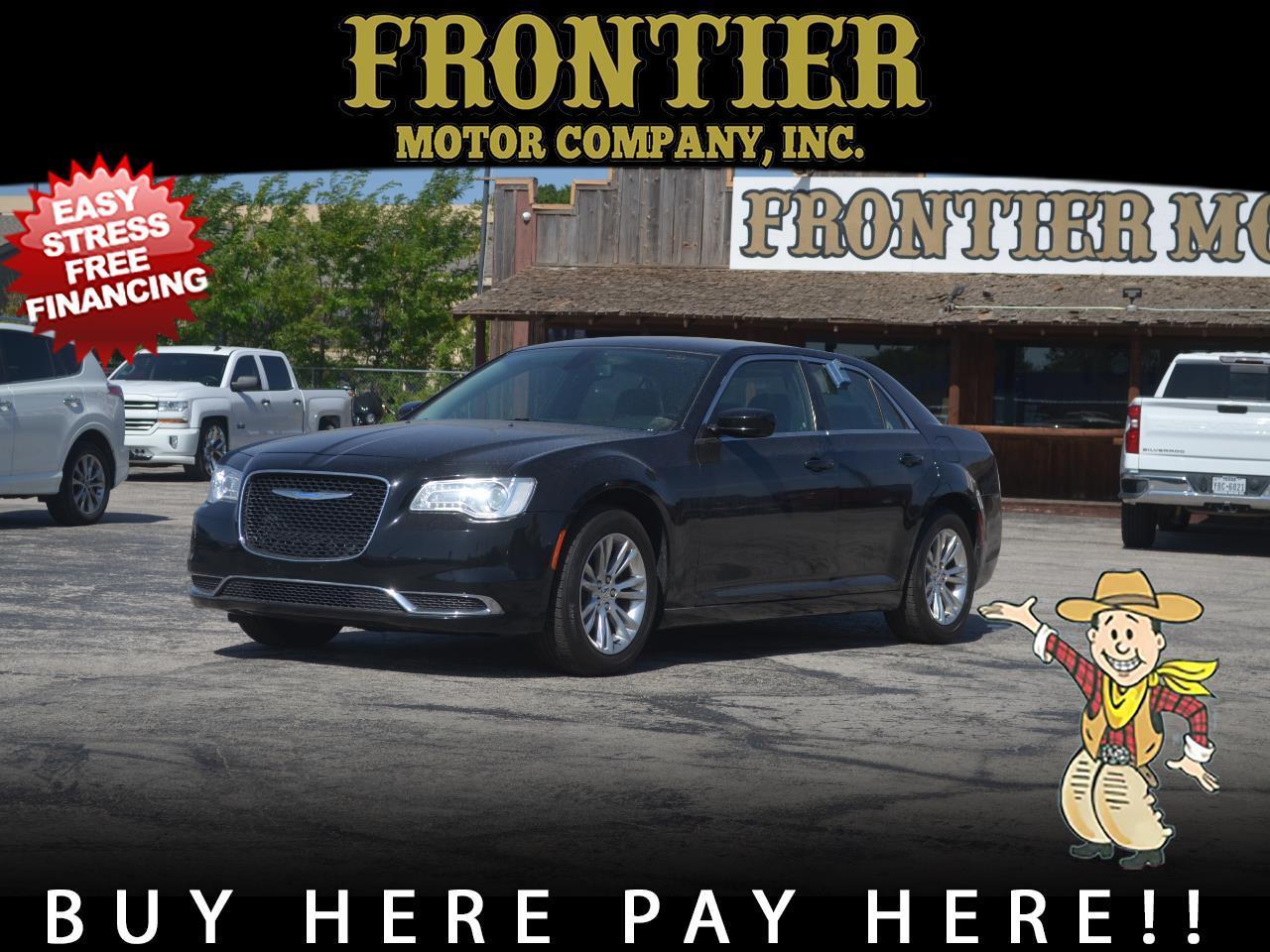 2018 Chrysler 300 Touring L RWD