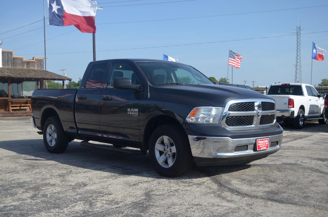 RAM 1500 Classic Tradesman 4x2 Quad Cab 6'4" Box 2020