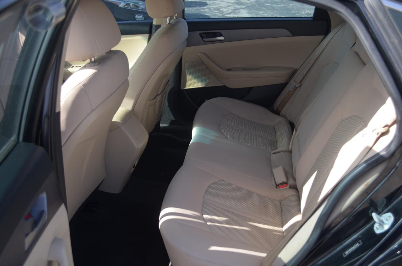 Hyundai Sonata SE 2.4L 2018