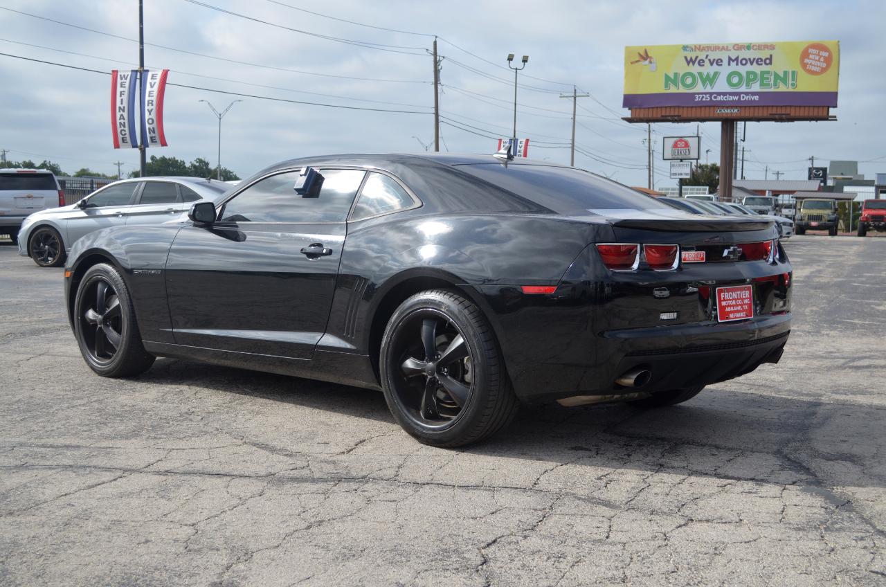 Chevrolet Camaro 2dr Cpe 1LT 2011