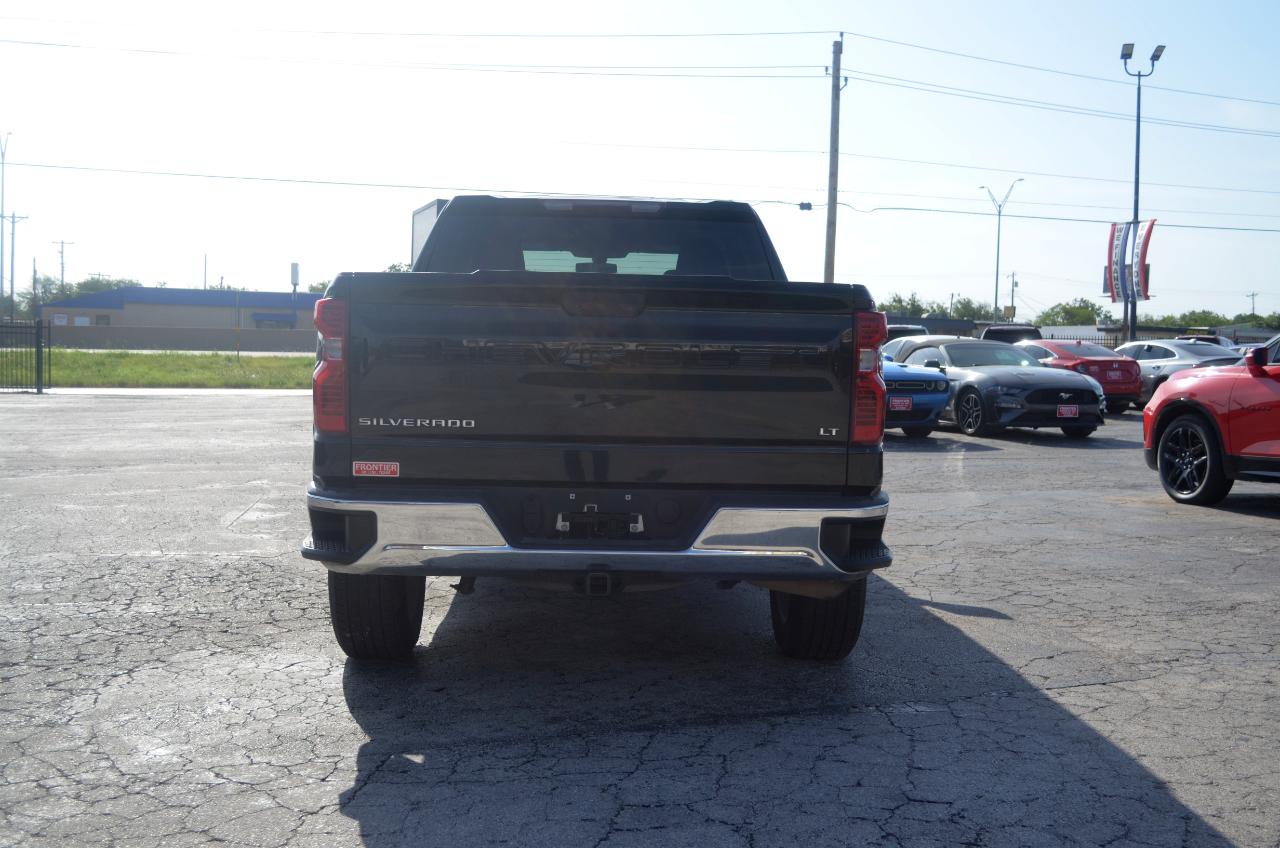 Chevrolet Silverado 1500 2WD Crew Cab 147" LT 2021