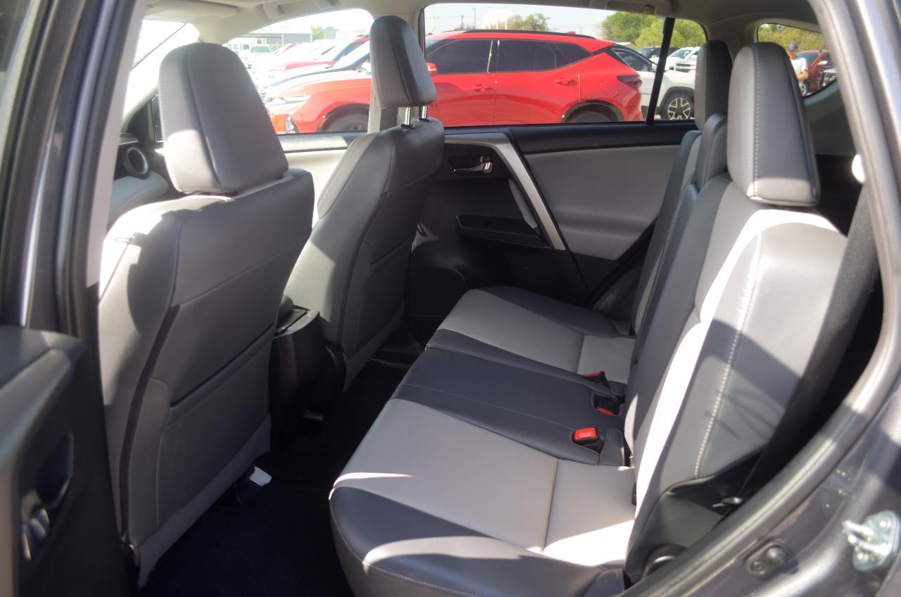 Toyota RAV4 FWD 4dr Limited (Natl) 2014