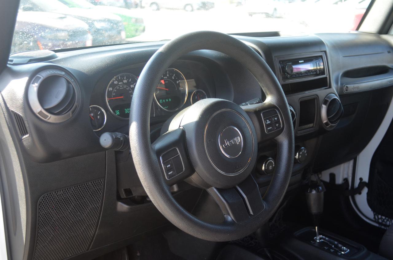 Jeep Wrangler 4WD 2dr Sport 2015