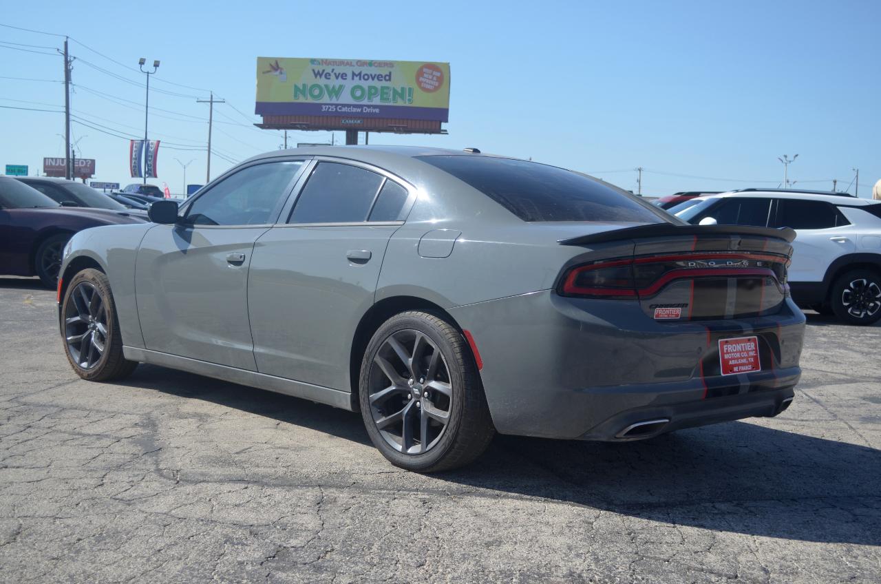 Dodge Charger SXT RWD 2019