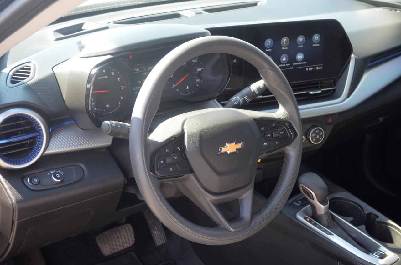 Chevrolet Trax FWD 4dr LS 2024