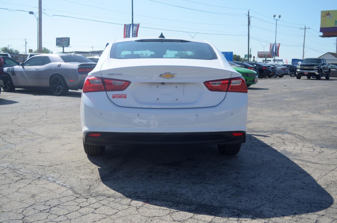 Chevrolet Malibu 4dr Sdn LS w/1FL 2022