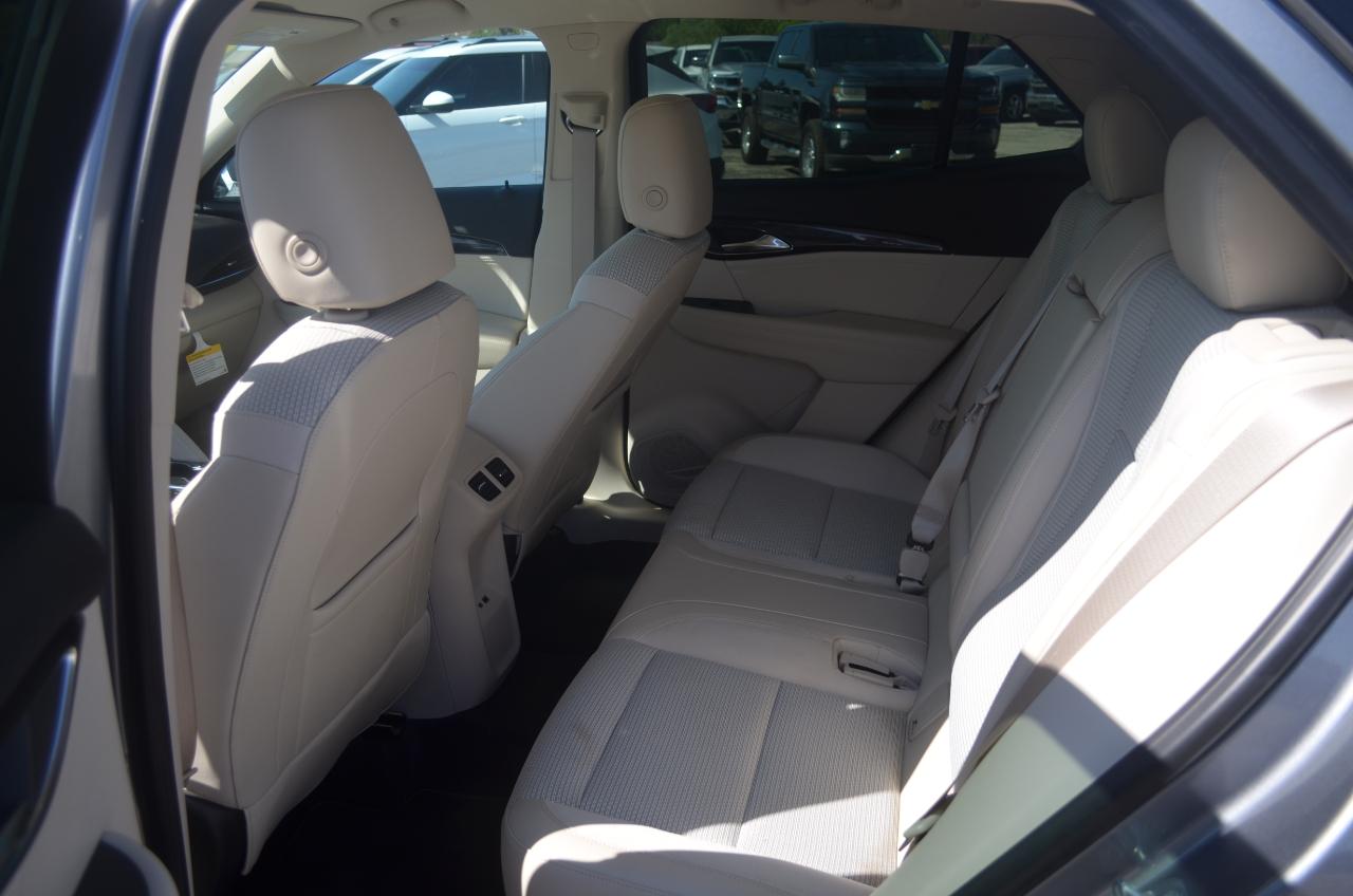 Buick Envision FWD 4dr Preferred 2021