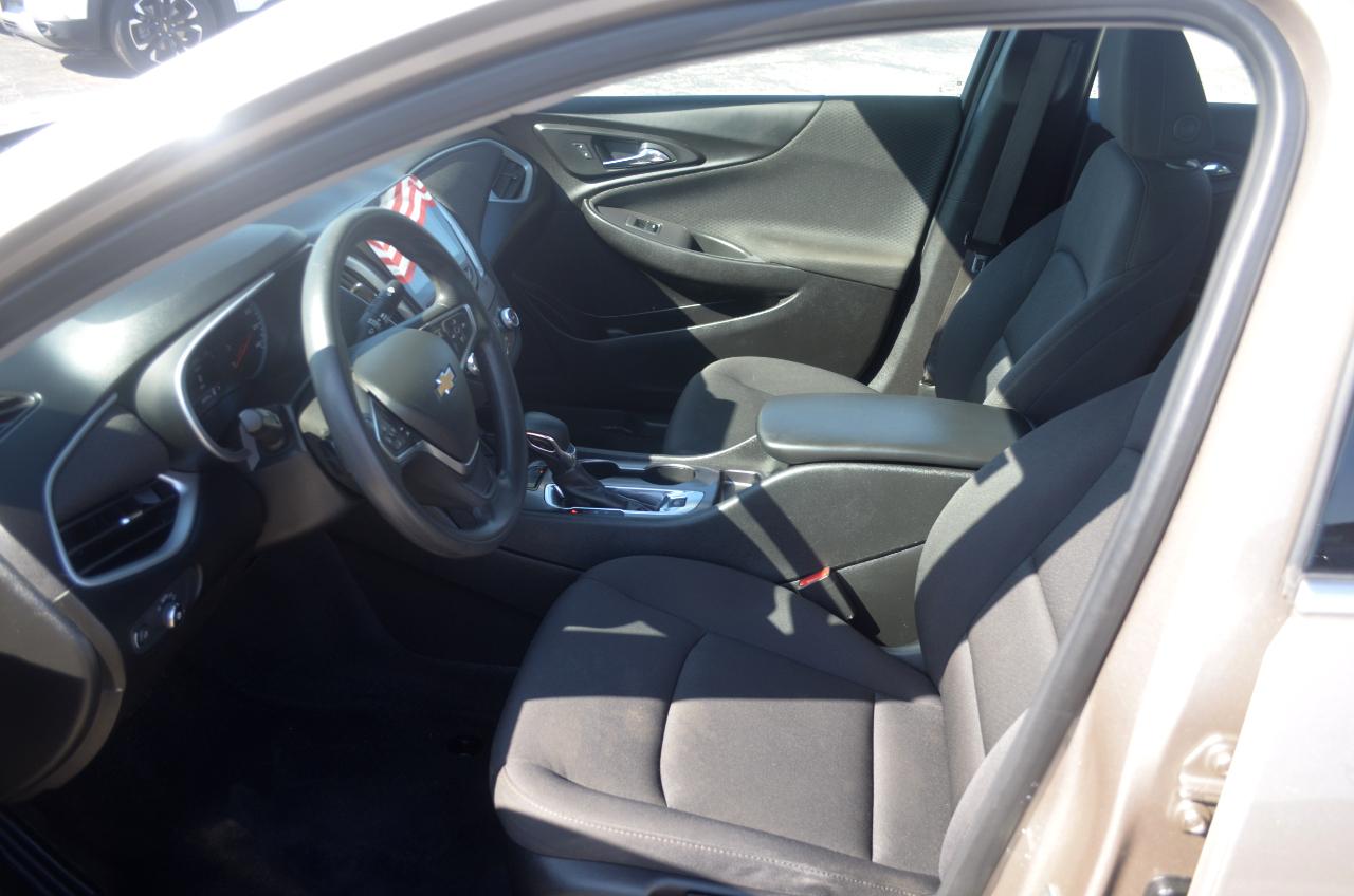 Chevrolet Malibu 4dr Sdn LS w/1LS 2024