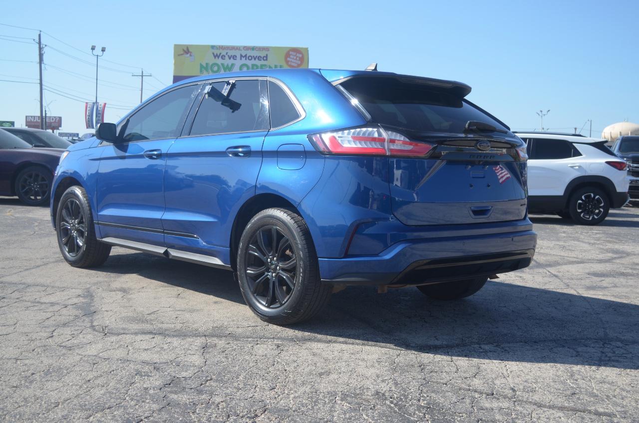Ford Edge SE AWD 2022